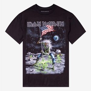 Hot Topic Black Iron Maiden The Final Frontier Tour Alien Tour Graphic Tee